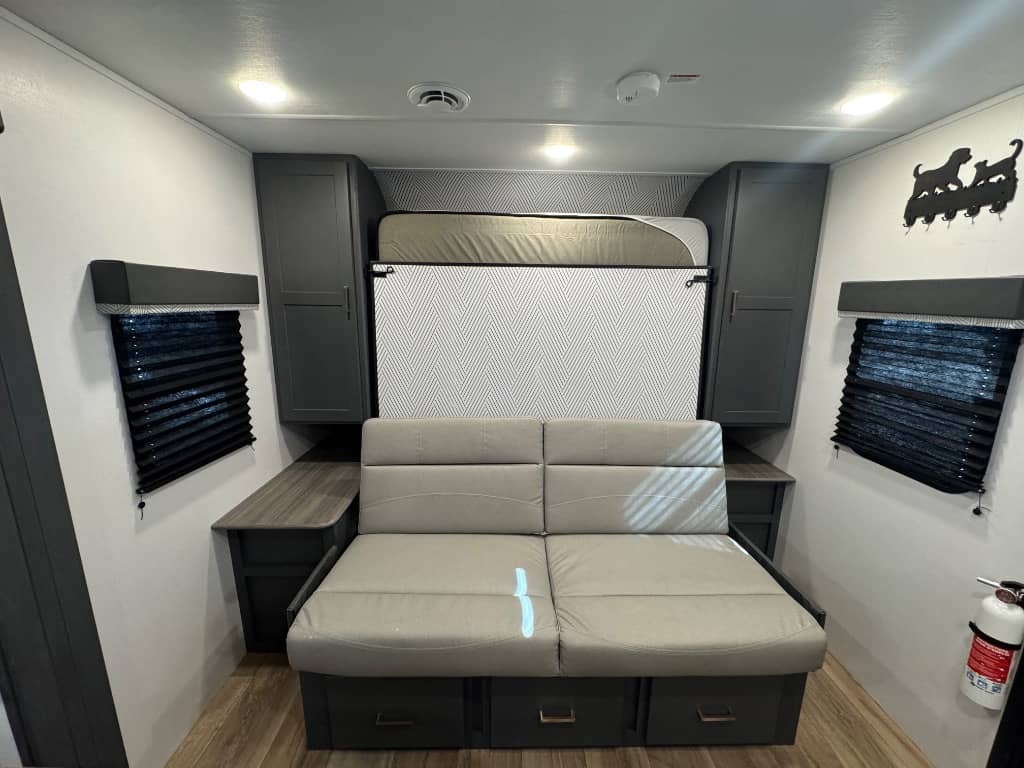 2024 Keystone RV 2024 Keystone RV Bullet Crossfire - thumbnail 19