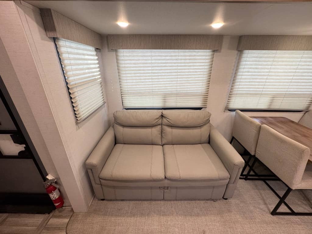 2024 Prime Time RV 2024 Prime Time RV LaCrosse - thumbnail 12