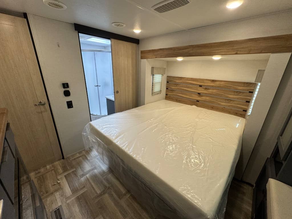 2024 Prime Time RV 2024 Prime Time RV LaCrosse - thumbnail 24