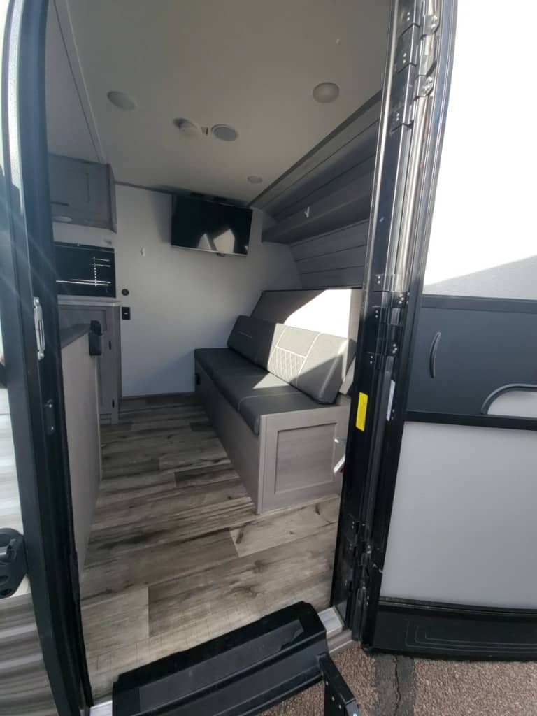 2024 Dutchmen 2024 Dutchmen Coleman - thumbnail 8