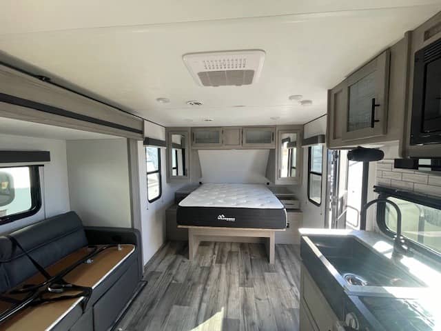 2024 Dutchmen 2024 Dutchmen Coleman Light - thumbnail 8