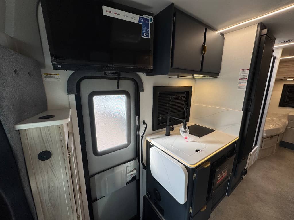 2026 Coachmen RV 2026 Coachmen RV Prism Select - thumbnail 8