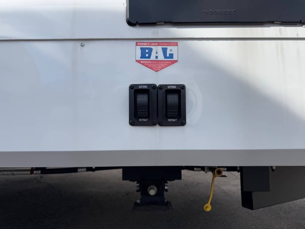 2025 Winnebago 2025 Winnebago Access - thumbnail 8