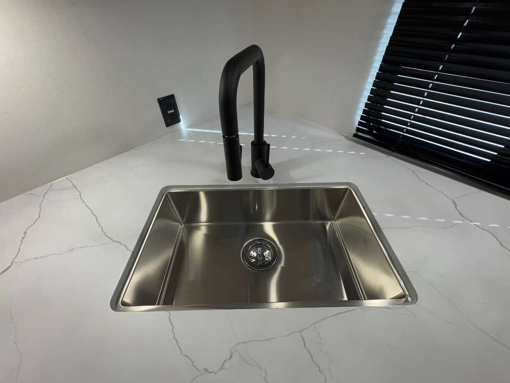 2025 Winnebago 2025 Winnebago Access - thumbnail 10