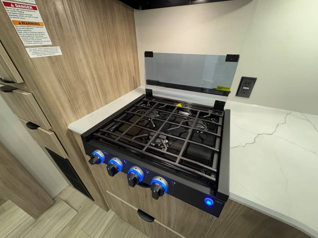 2025 Winnebago 2025 Winnebago Access - thumbnail 11