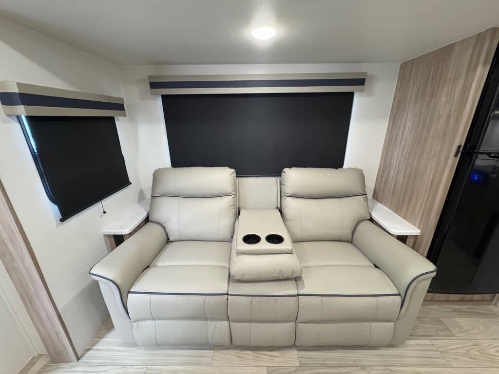 2025 Winnebago 2025 Winnebago Access - thumbnail 15