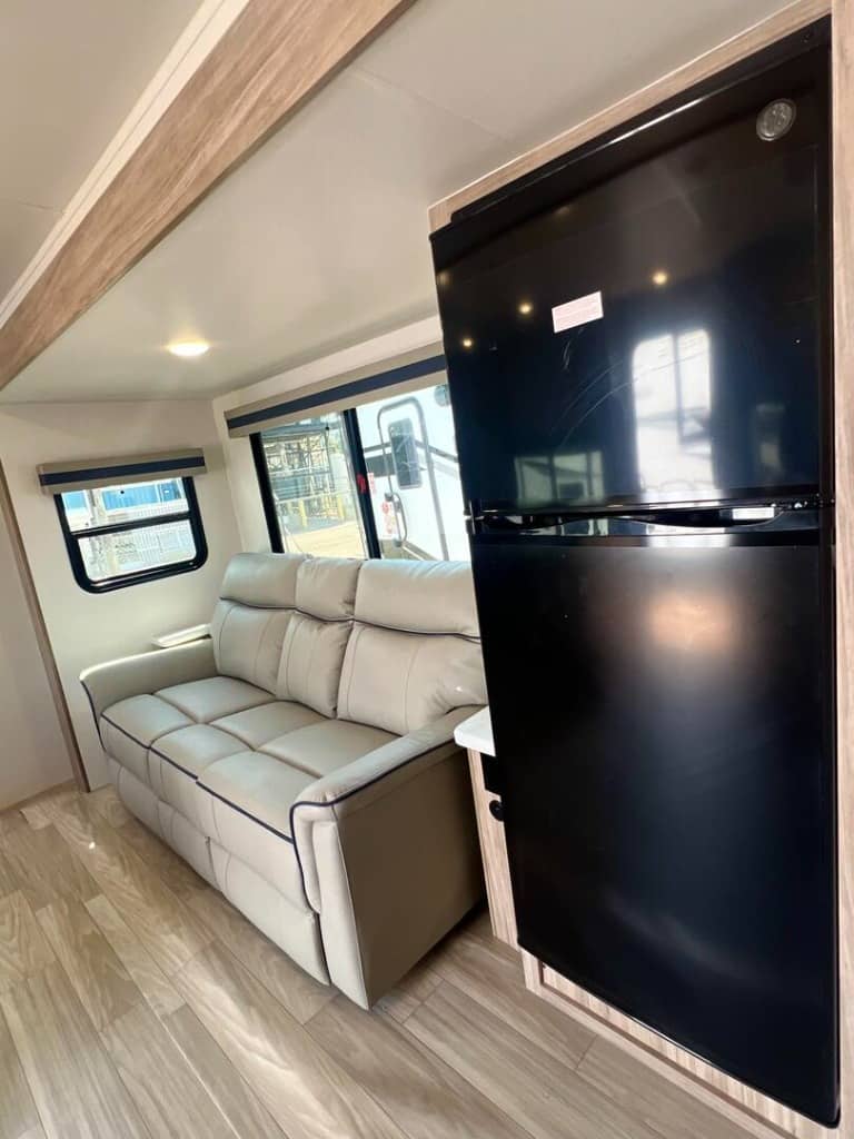 2025 Winnebago 2025 Winnebago Access - thumbnail 22