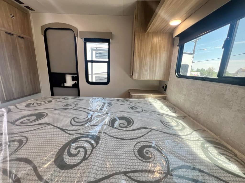 2025 Winnebago 2025 Winnebago Access - thumbnail 28