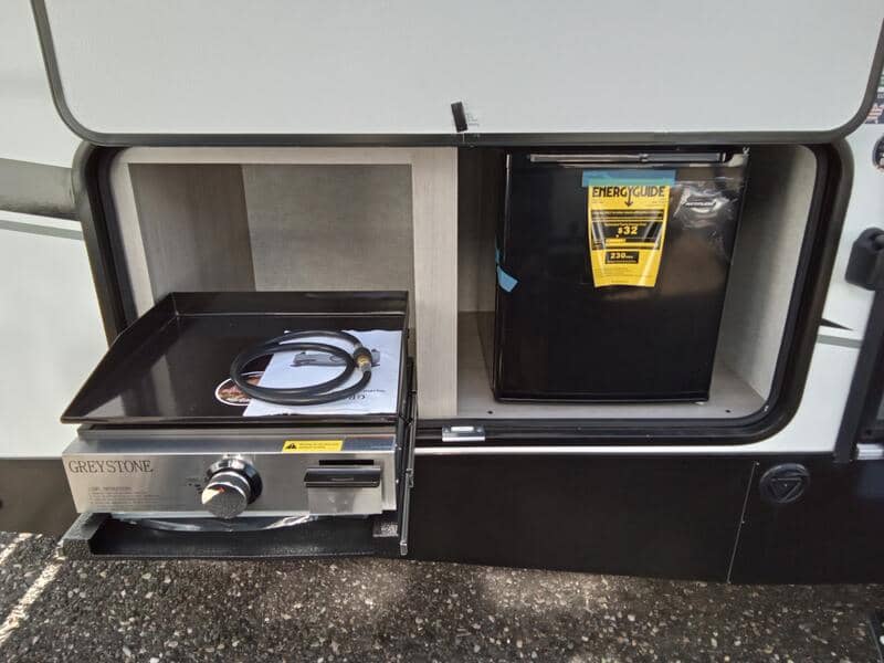 2025 East to West 2025 East to West Alta - thumbnail 7