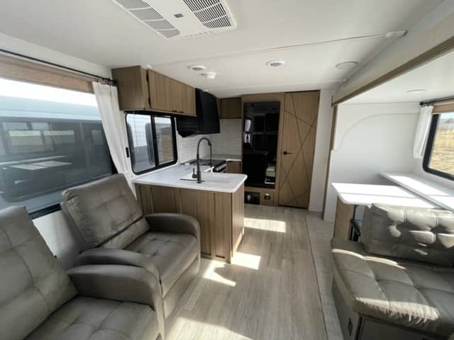 2025 Forest River 2025 Forest River Salem - thumbnail 5