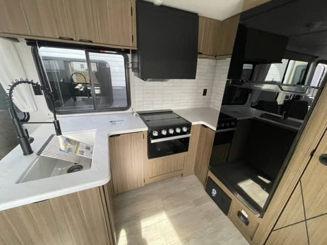 2025 Forest River 2025 Forest River Salem - thumbnail 9