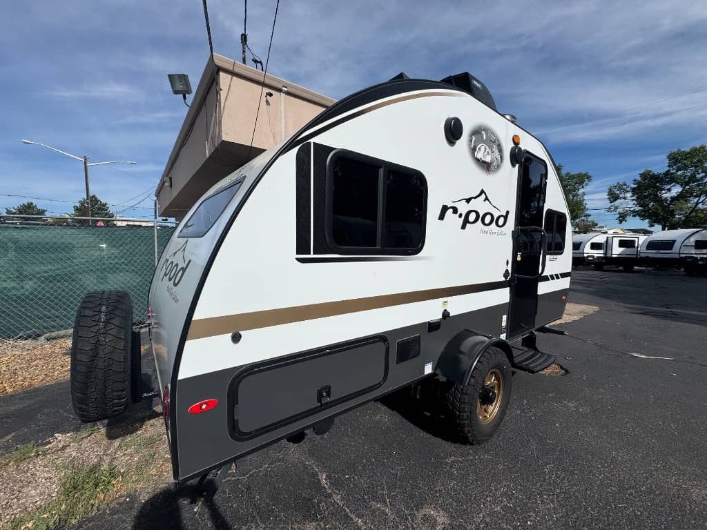 2025 Forest River 2025 Forest River R-Pod - thumbnail 5