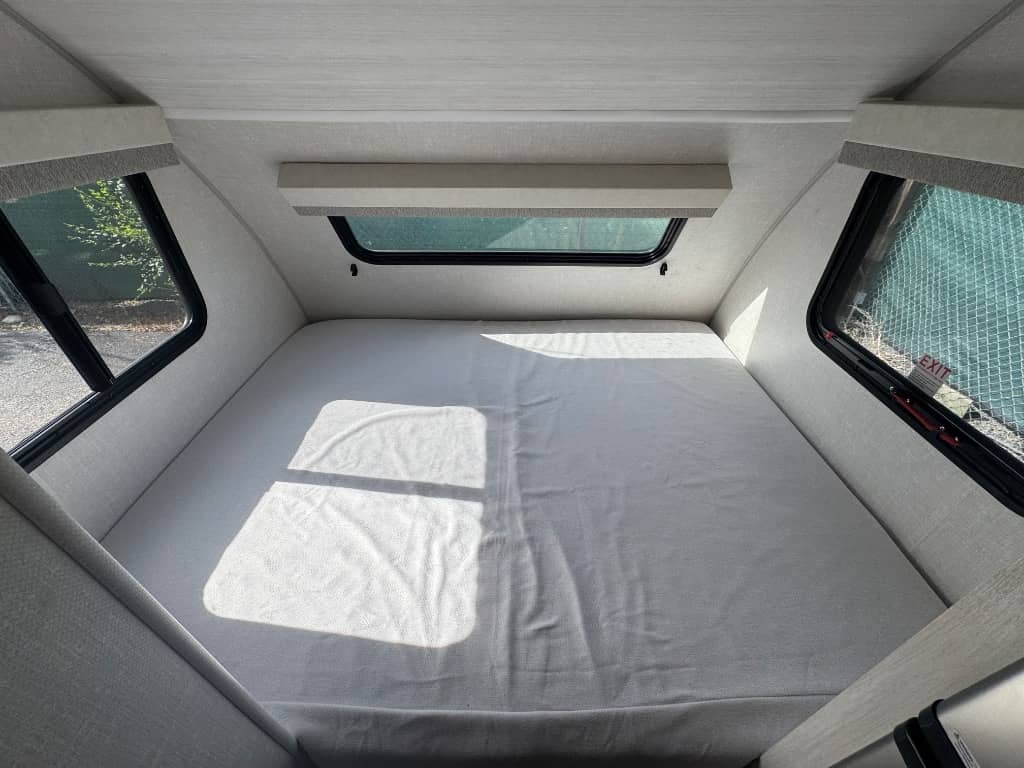 2025 Forest River 2025 Forest River R-Pod - thumbnail 12