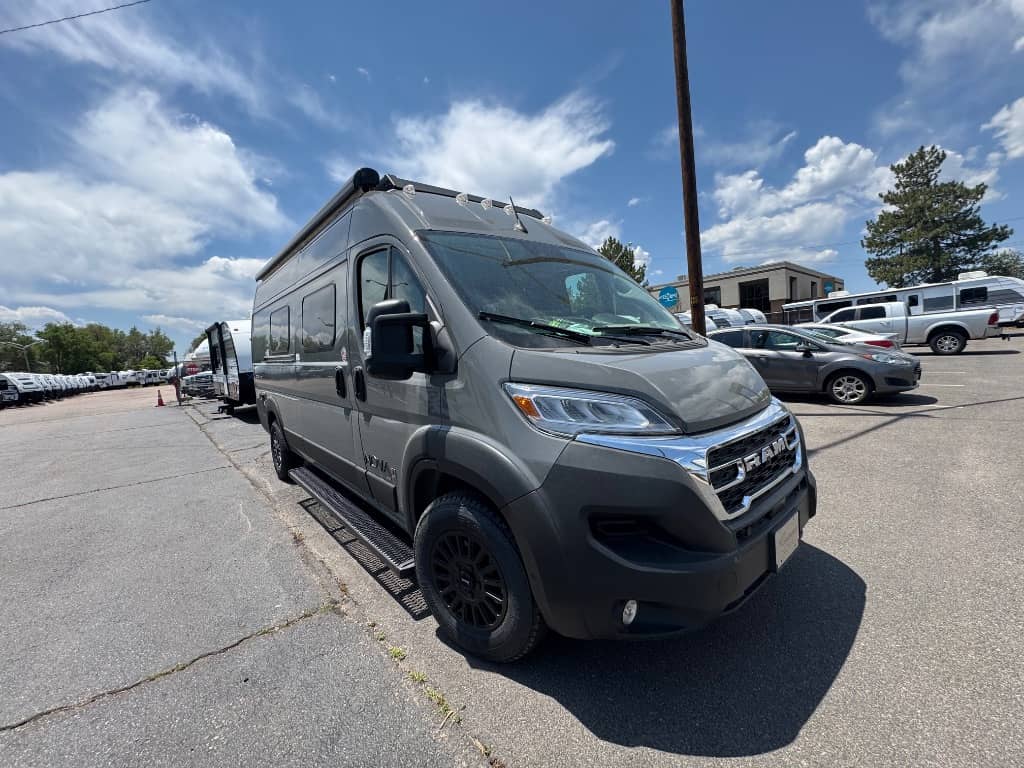 2026 Coachmen 2026 Coachmen Nova - thumbnail 1