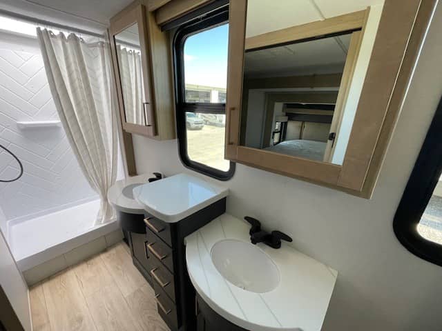 2025 Heartland RV 2025 Heartland RV Cyclone - thumbnail 11