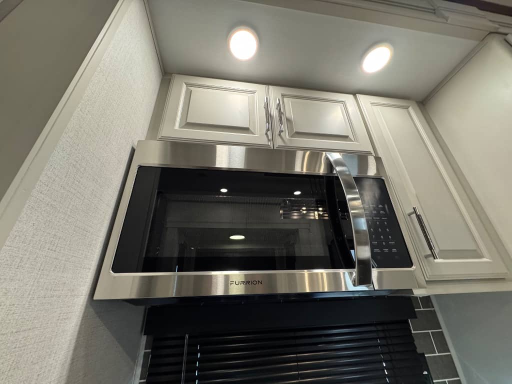 2025 Keystone RV 2025 Keystone RV Alpine - thumbnail 12