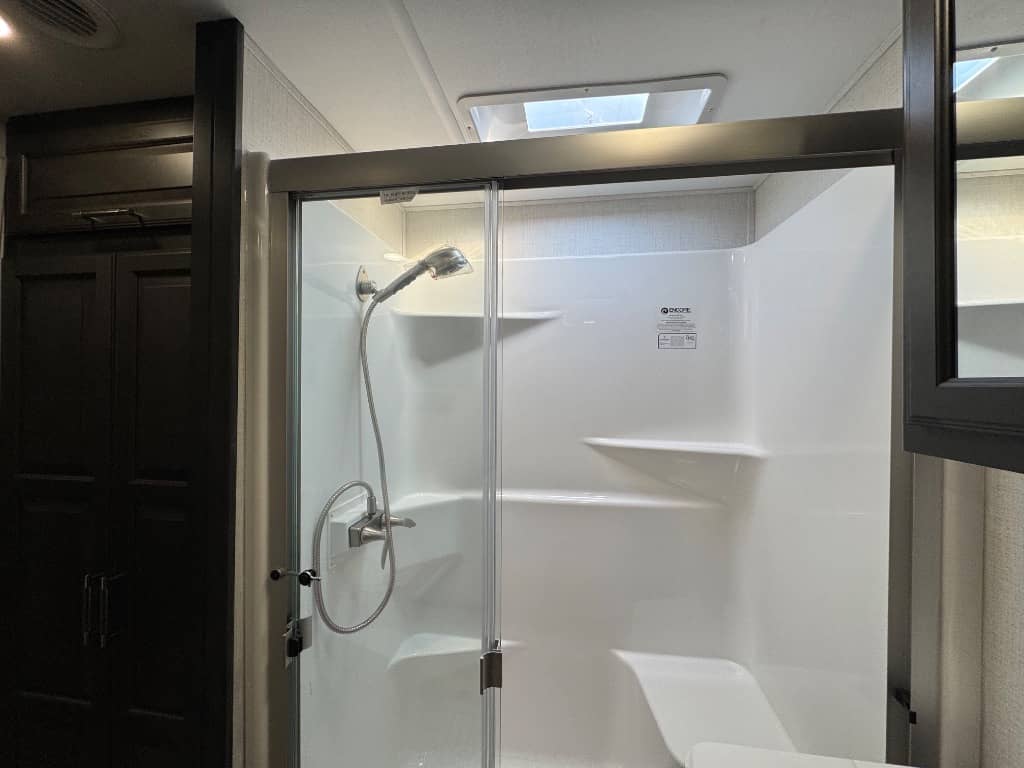 2025 Keystone RV 2025 Keystone RV Alpine - thumbnail 27