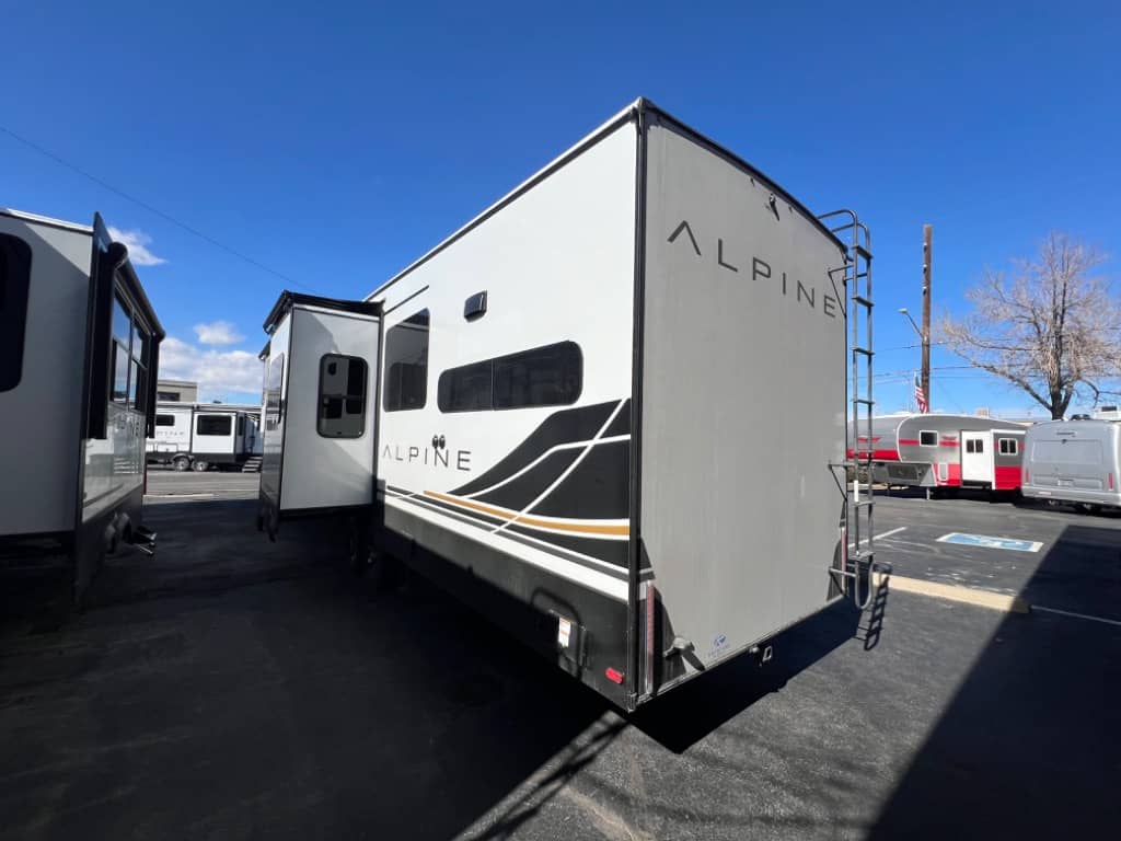 2025 Keystone RV 2025 Keystone RV Alpine - thumbnail 4