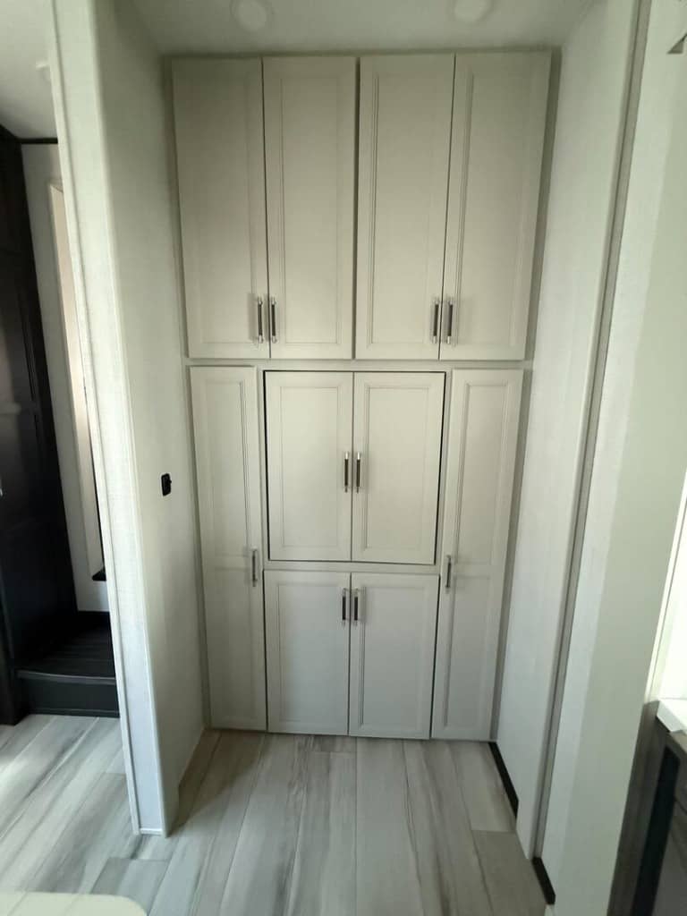 2025 Keystone RV 2025 Keystone RV Alpine - thumbnail 17