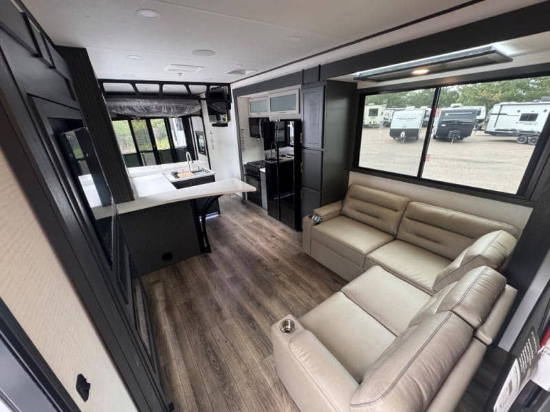 2025 Forest River 2025 Forest River XLR Nitro - thumbnail 8