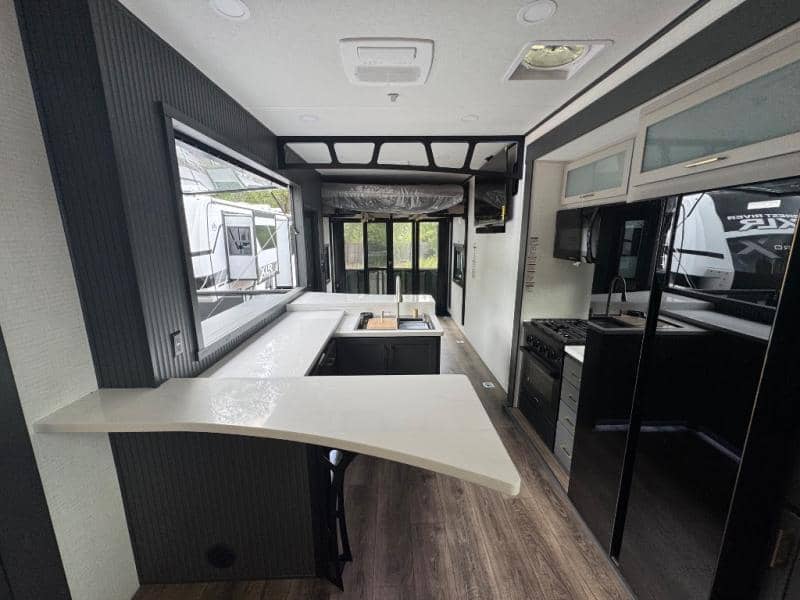 2025 Forest River 2025 Forest River XLR Nitro - thumbnail 11