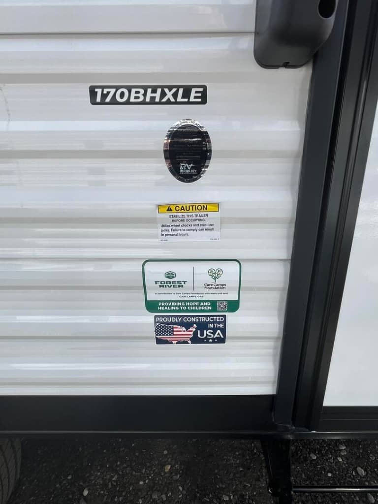 2025 East to West 2025 East to West Della Terra - thumbnail 6