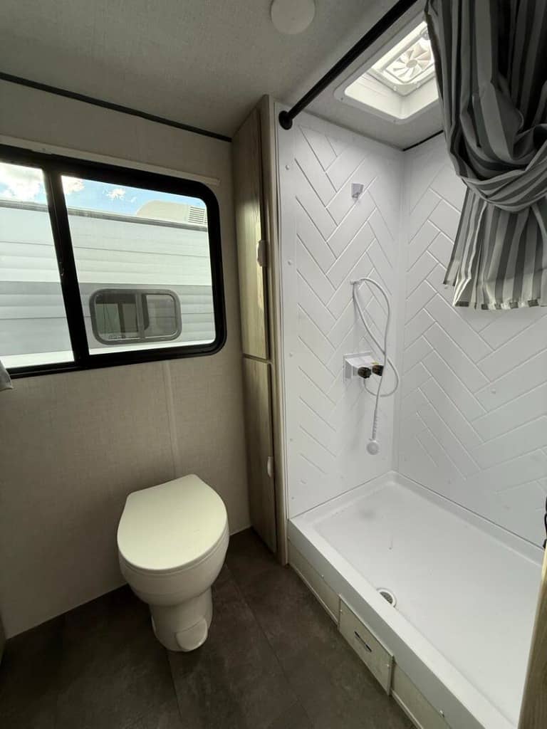 2025 Forest River 2025 Forest River Salem - thumbnail 19