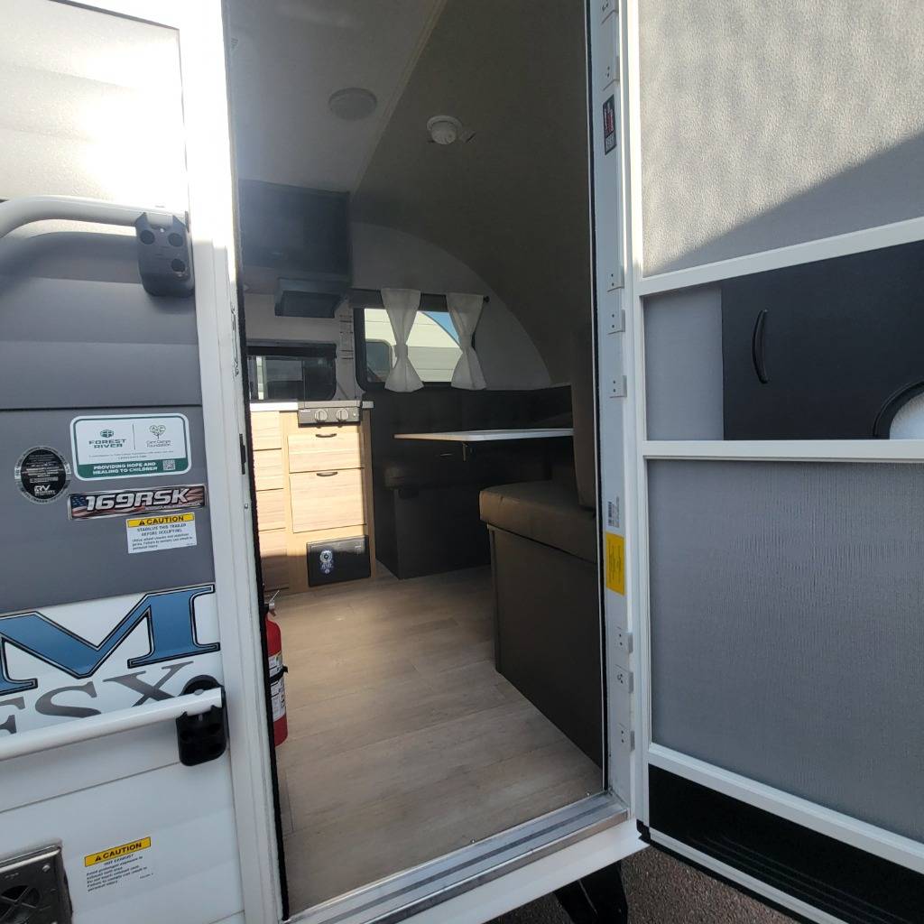 2025 Forest River 2025 Forest River Salem - thumbnail 9