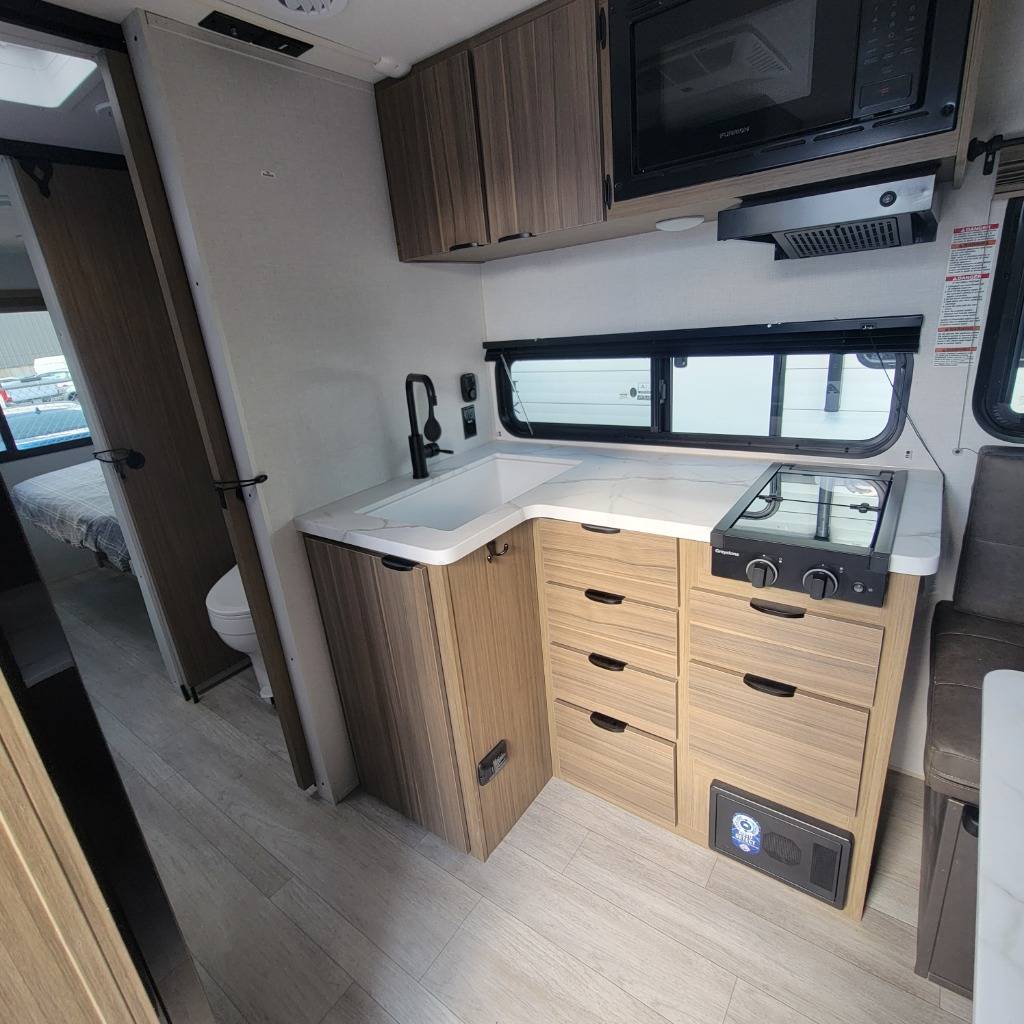 2025 Forest River 2025 Forest River Salem - thumbnail 11