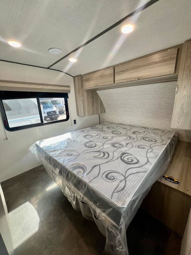 2025 Forest River 2025 Forest River Salem - thumbnail 10