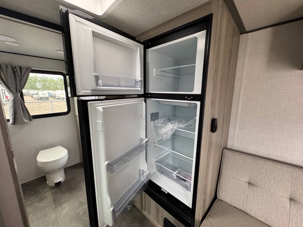 2025 Forest River 2025 Forest River Salem - thumbnail 9