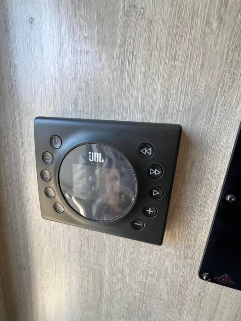 2025 Coachmen 2025 Coachmen Catalina - thumbnail 16