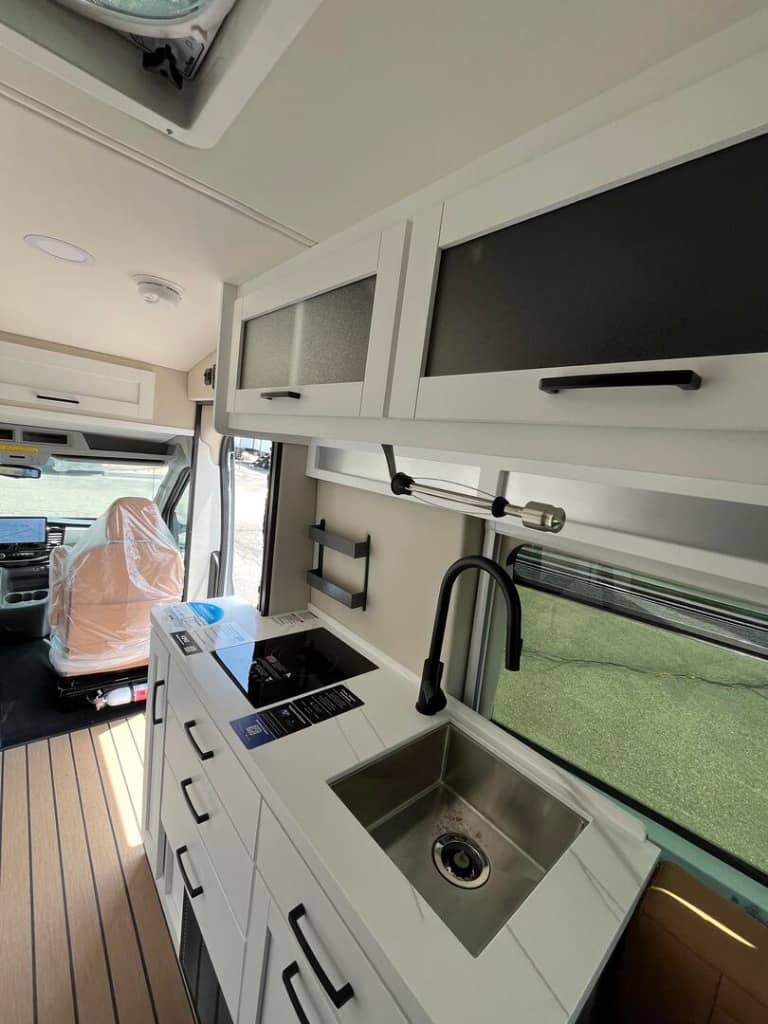 2026 Coachmen 2026 Coachmen Beyond - thumbnail 15