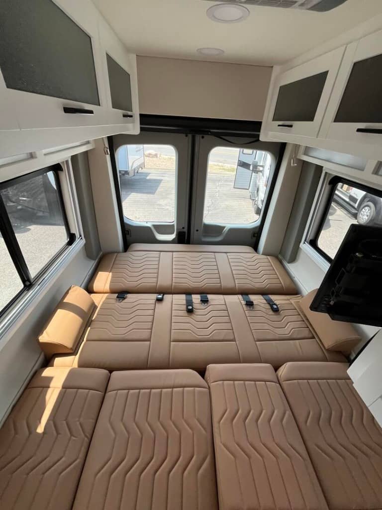 2026 Coachmen 2026 Coachmen Beyond - thumbnail 21