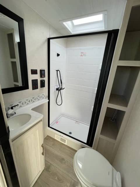 2025 Forest River 2025 Forest River Surveyor - thumbnail 9