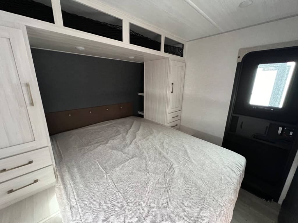 2025 Forest River 2025 Forest River Surveyor Legend X - thumbnail 15