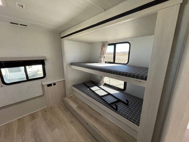 2025 Forest River 2025 Forest River Surveyor Legend X - thumbnail 8