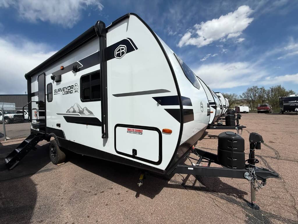 2025 Forest River 2025 Forest River Surveyor - thumbnail 3