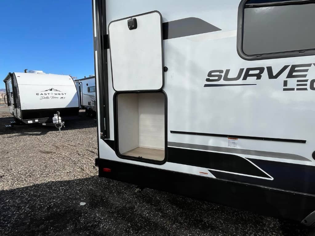 2025 Forest River 2025 Forest River Surveyor Legend - thumbnail 3