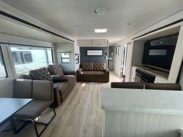 2025 Forest River 2025 Forest River Surveyor - thumbnail 8