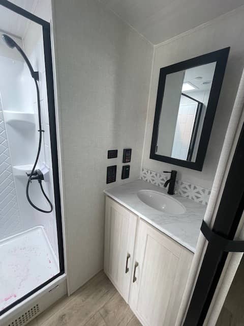 2025 Forest River 2025 Forest River Surveyor - thumbnail 10