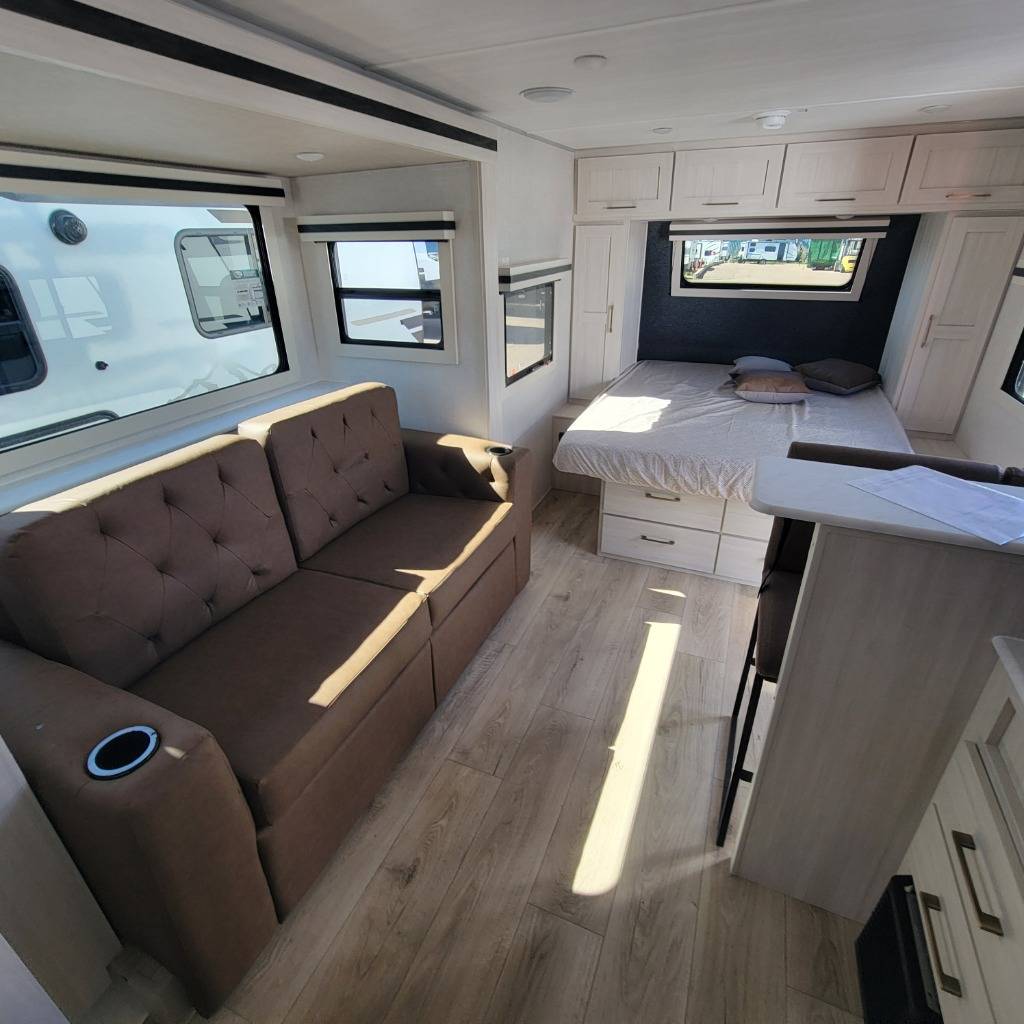 2025 Forest River 2025 Forest River Surveyor Legend - thumbnail 20