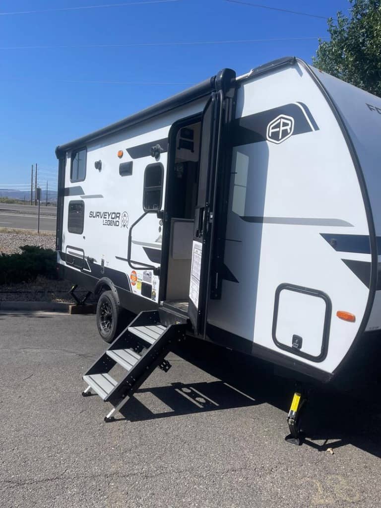 2025 Forest River 2025 Forest River Surveyor Legend - thumbnail 4