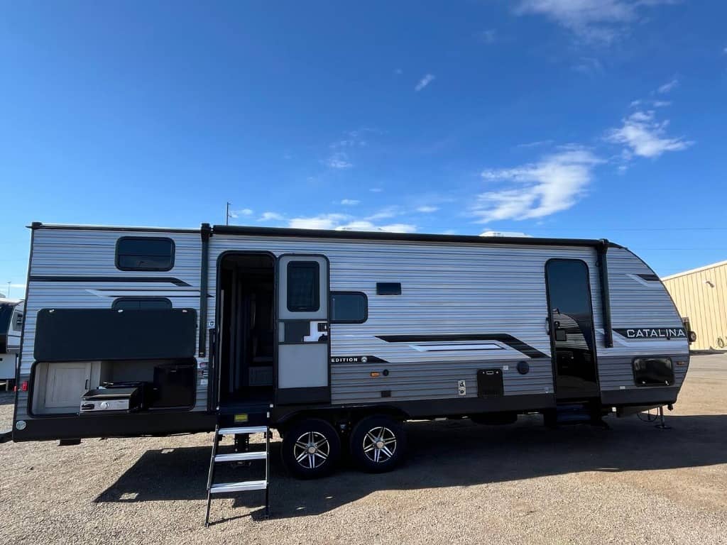 2025 Coachmen 2025 Coachmen Catalina Legacy Edition - thumbnail 1