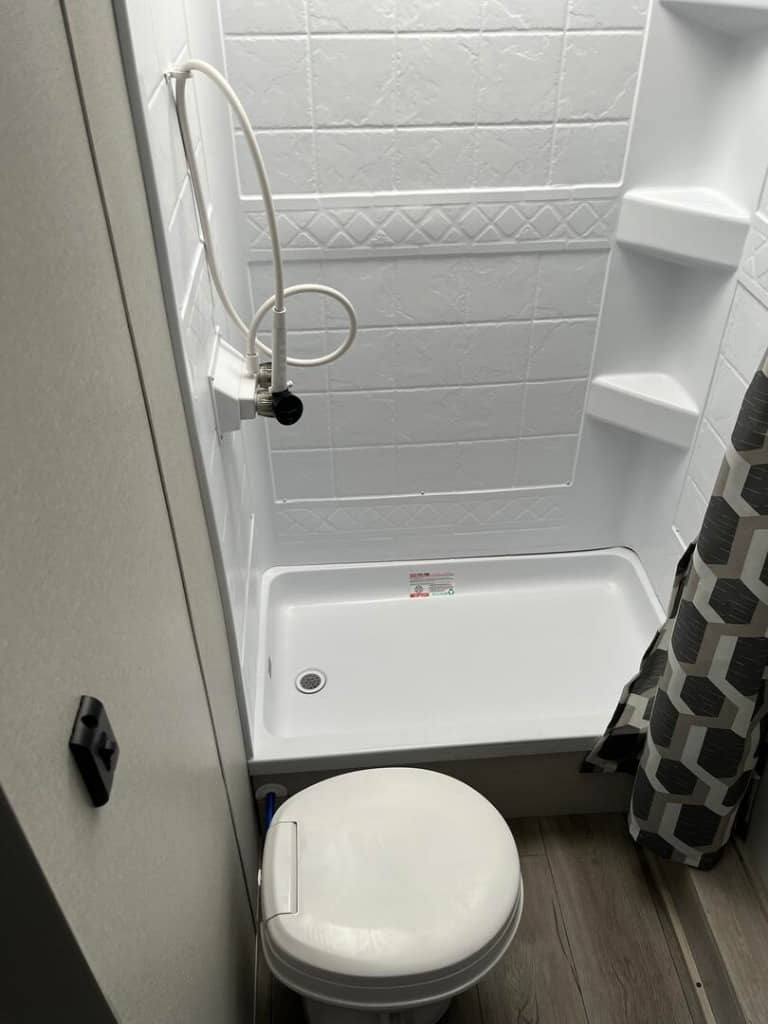 2025 Coachmen 2025 Coachmen Catalina Legacy Edition - thumbnail 13