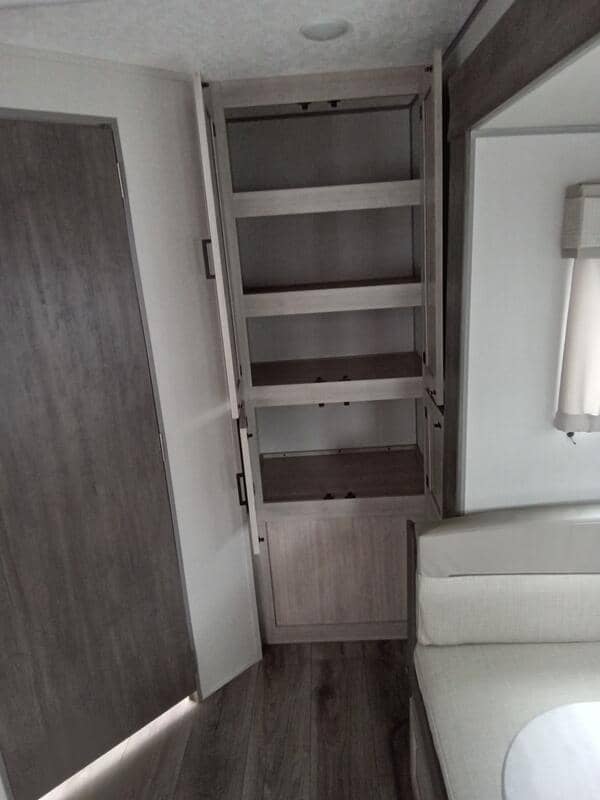 2025 Coachmen 2025 Coachmen Catalina Legacy Edition - thumbnail 20