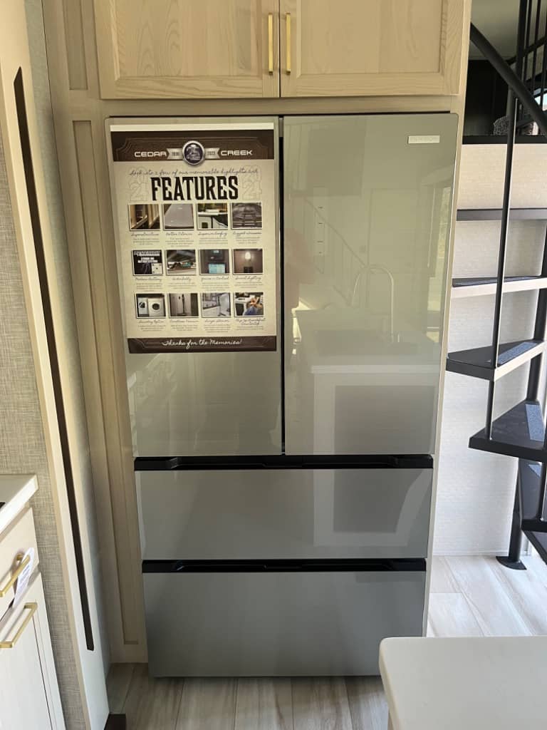 2025 Forest River 2025 Forest River Cedar Creek Cottage - thumbnail 14