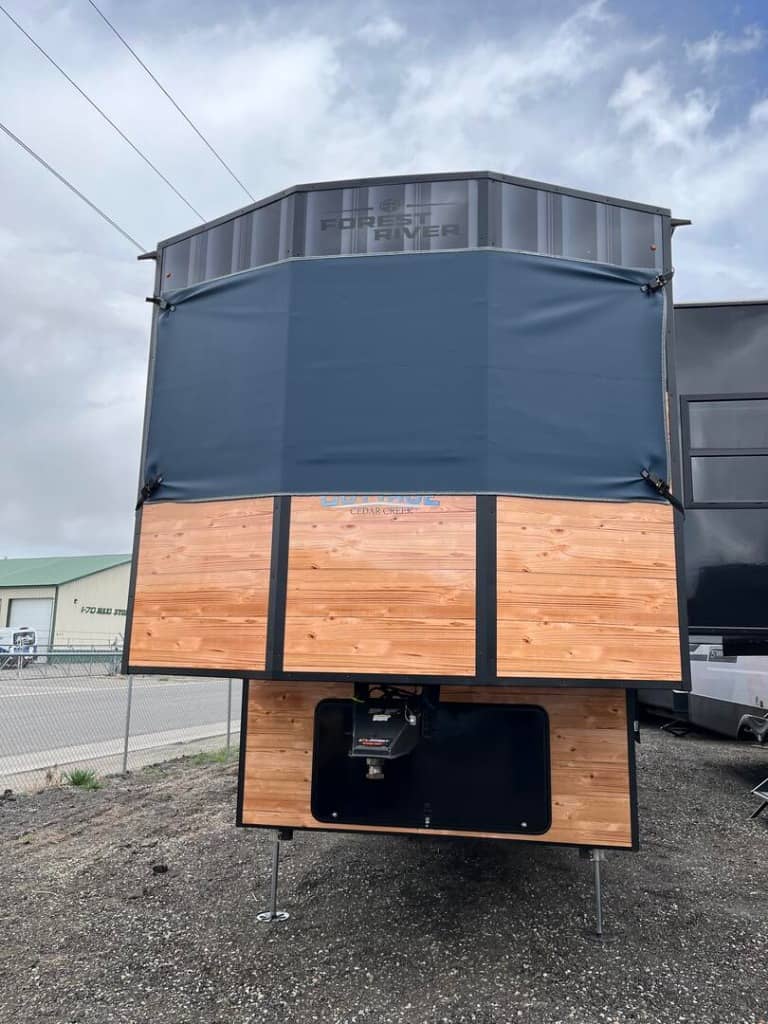 2025 Forest River 2025 Forest River Cedar Creek Destination - thumbnail 3