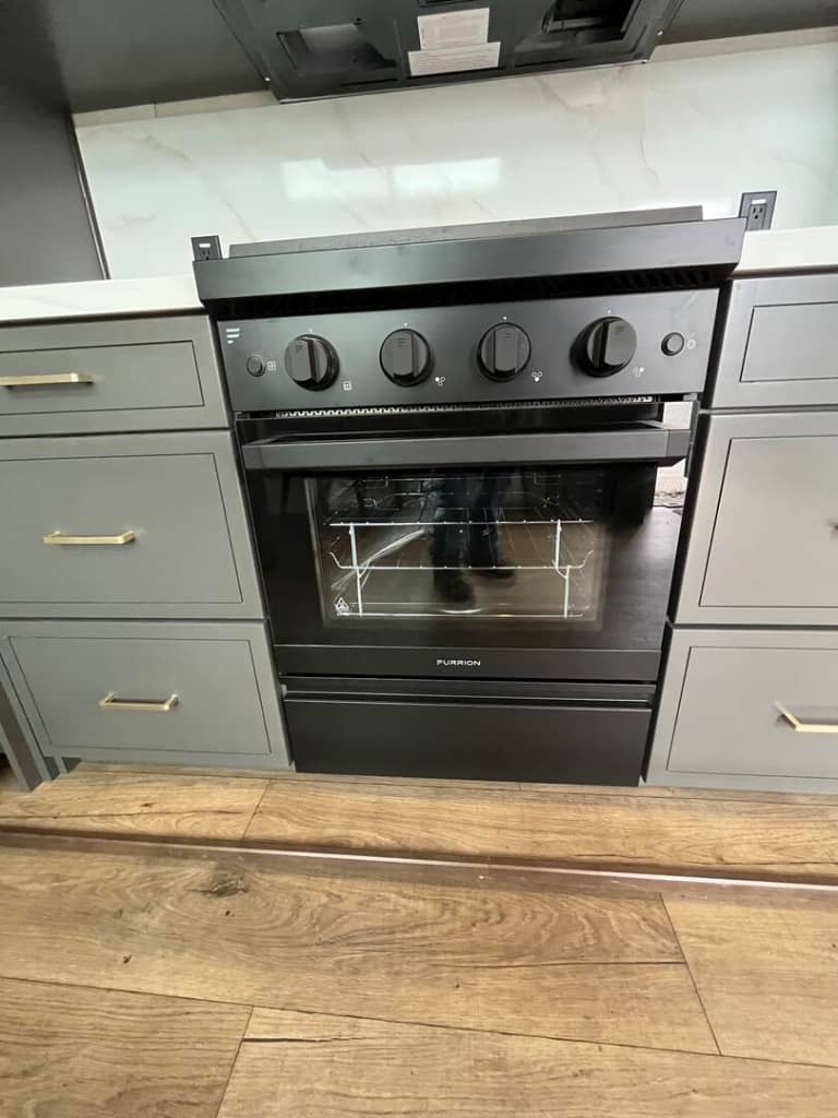 2025 Forest River 2025 Forest River Cedar Creek Destination - thumbnail 11