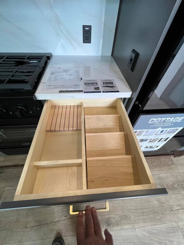 2025 Forest River 2025 Forest River Cedar Creek Destination - thumbnail 13